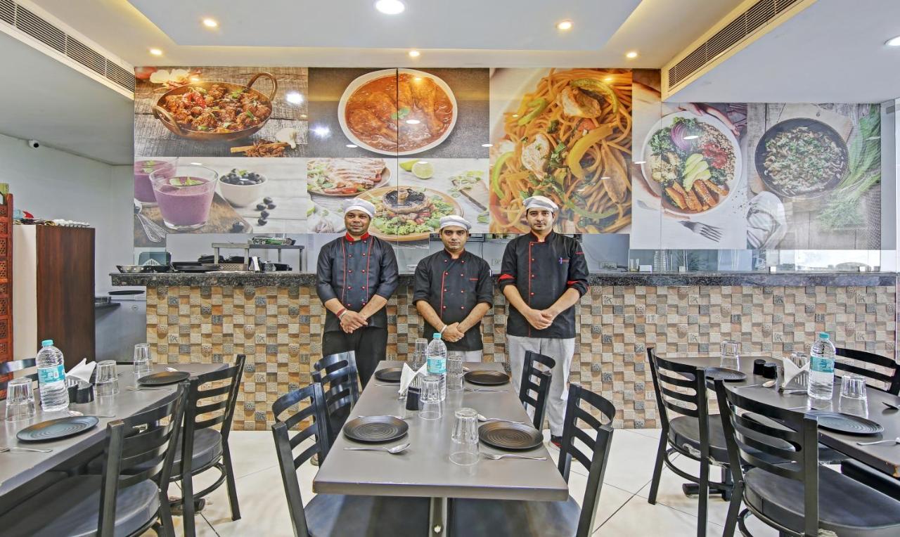 Treebo Royal Empire Adarsh Nagar, Chandigarh Hotel Екстериор снимка